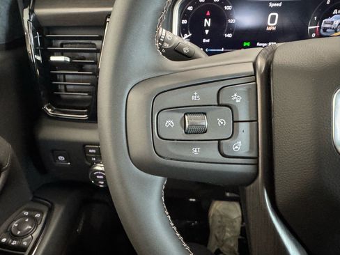 New 2026 GMC Sierra 2500 AT4 w/ AT4 Premium Plus Package AWD/4WD image 24