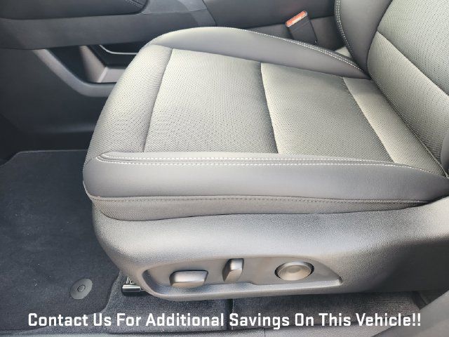 New 2027 GMC Terrain Elevation w/ Elevation Premium Package FWD image 18