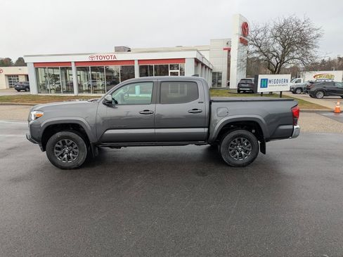 Used 2023 Toyota Tacoma SR5 image 2