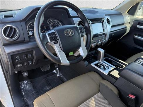 Used 2016 Toyota Tundra SR5 image 12