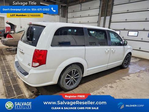 Used 2018 Dodge Grand Caravan GT FWD image 4