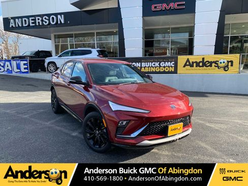 Used 2024 Buick Envista Sport Touring w/ Convenience II Package image 1