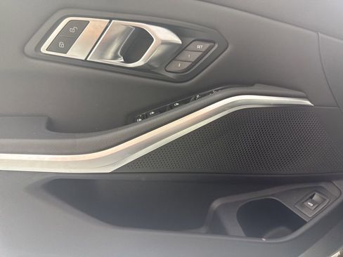 Used 2019 BMW 330i xDrive Sedan w/ Convenience Package image 13