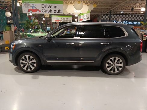 Used 2022 Kia Telluride S AWD/4WD image 14