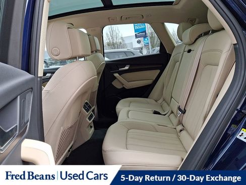 Used 2023 Audi Q5 2.0T Premium w/ Convenience Package image 11