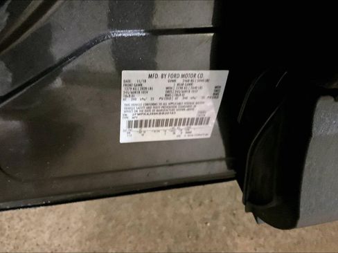 Used 2019 Ford Edge SEL w/ Equipment Group 201A image 31