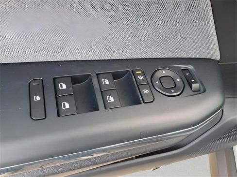 New 2025 Kia K4 EX image 15