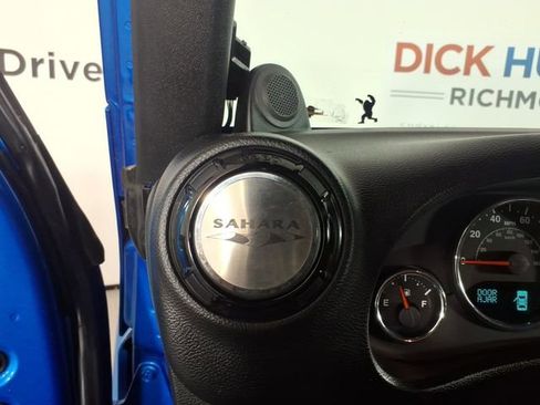 Used 2014 Jeep Wrangler Sahara AWD/4WD image 15