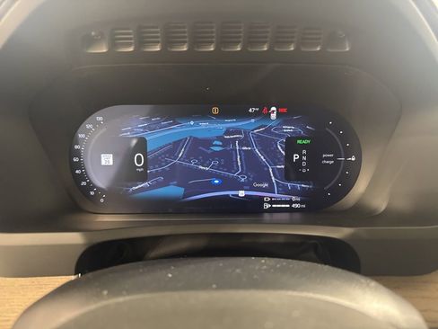 New 2026 Volvo XC90 T8 Ultra w/ Protection Package Premier AWD/4WD image 12