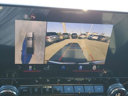 New 2026 GMC Canyon Elevation w/ Convenience Package image 17