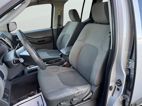 Used 2011 Nissan Xterra S w/ 4X4 Value Package image 12