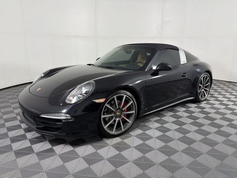 Certified 2016 Porsche 911 Targa 4S AWD/4WD image 1
