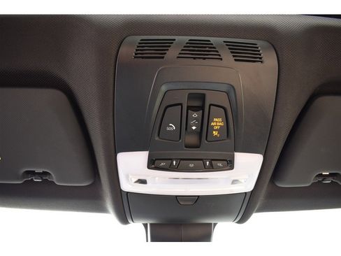 Used 2017 BMW X5 xDrive40e image 39