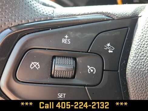 Used 2025 Chevrolet TrailBlazer LT FWD image 20