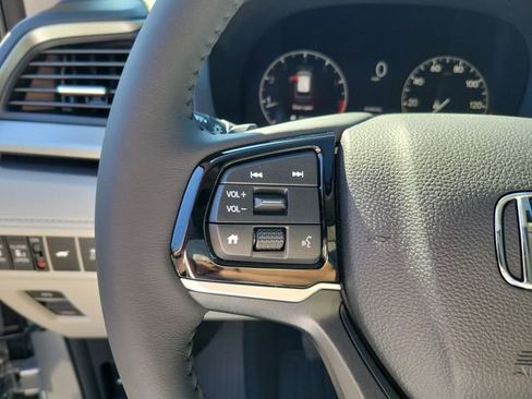 New 2026 Honda Odyssey EX-L image 18