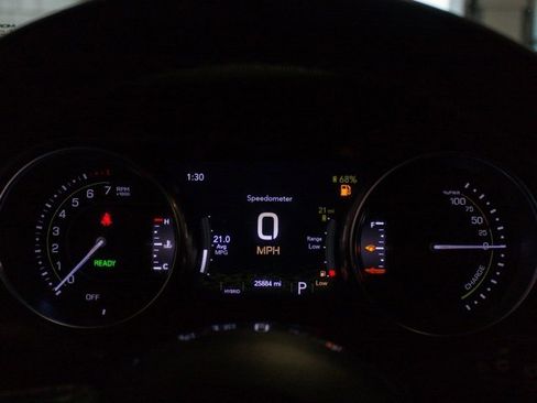 Certified 2022 Jeep Wrangler Unlimited Sahara w/ Cold Weather Group image 12