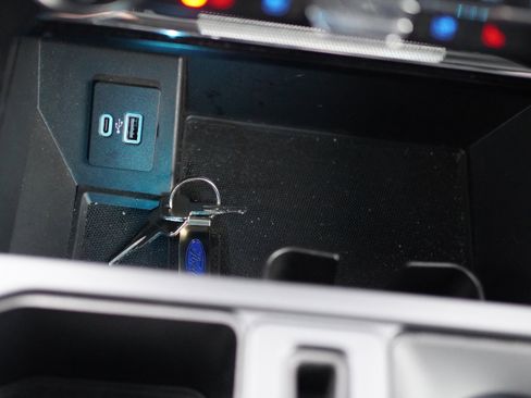 Used 2021 Ford F150 Lariat w/ Equipment Group 501A Mid image 57