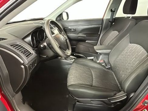 Used 2024 Mitsubishi Outlander Sport ES AWD/4WD image 12