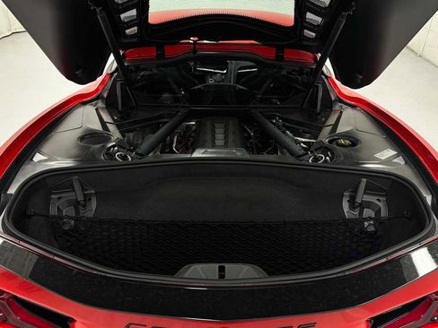 Used 2025 Chevrolet Corvette Stingray Preferred Cpe w/ 2LT image 35