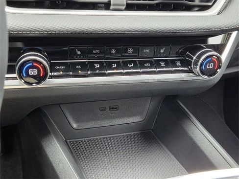 New 2026 Chevrolet Equinox LT w/ Convenience Package II image 27