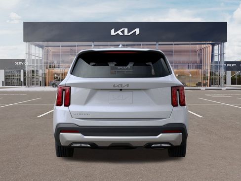 New 2026 Kia Sorento LX image 13