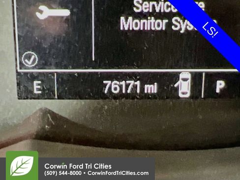 Used 2017 Chevrolet Trax LS AWD/4WD image 2