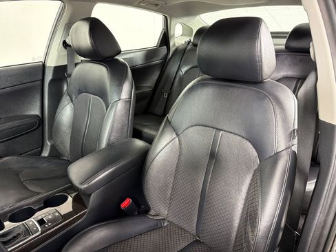 Used 2020 Kia Optima Premium FWD image 13