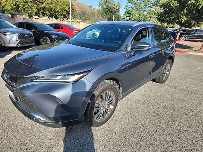 Used 2022 Toyota Venza XLE