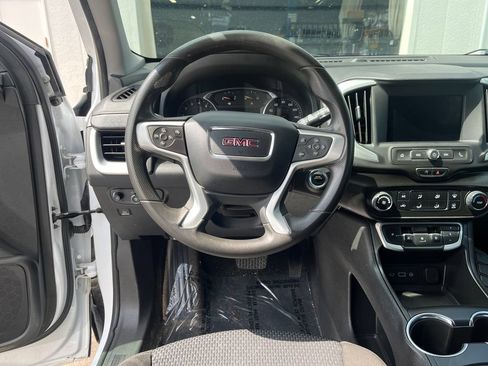 Used 2023 GMC Terrain SLE FWD image 14