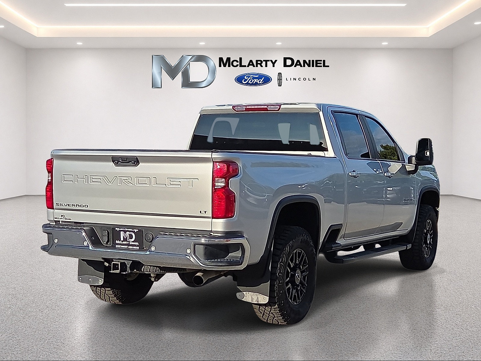 Used 2023 Chevrolet Silverado 3500 LT w/ All Star Edition AWD/4WD image 5