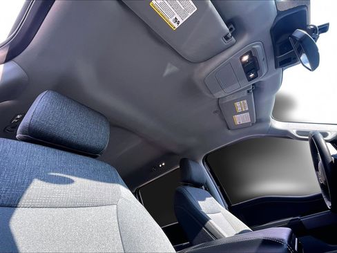 Used 2024 Ford F150 Lightning Flash image 17