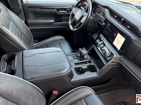 Certified 2024 GMC Sierra 1500 AT4X w/ AT4X AEV Edition AWD/4WD image 17