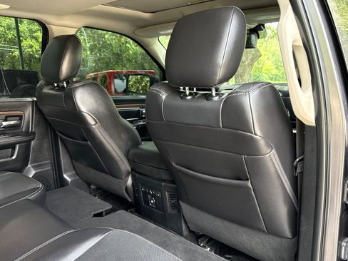 Used 2015 RAM 1500 Laramie w/ Convenience Group AWD/4WD image 48