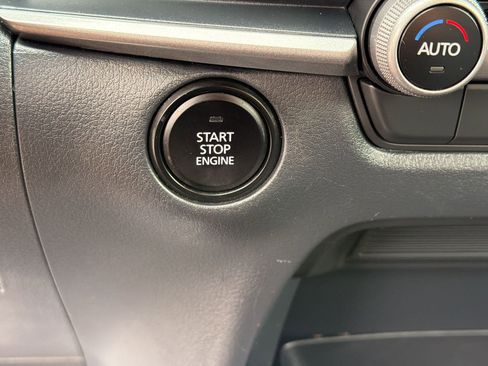 Used 2025 MAZDA CX-30 AWD 2.5 S w/ Select Sport Pkg image 23