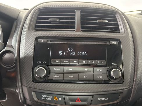 Used 2015 Mitsubishi Outlander Sport ES image 15