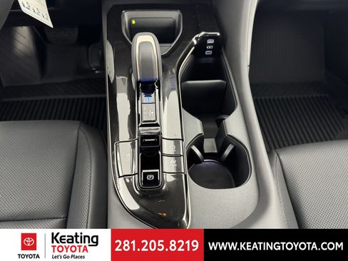 New 2026 Toyota Crown Signia image 9