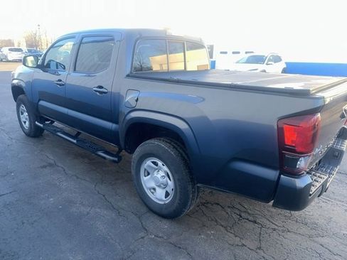 Used 2023 Toyota Tacoma SR image 5