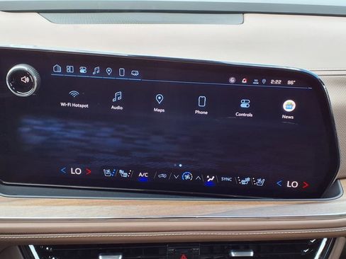 New 2025 Chevrolet Tahoe High Country image 9