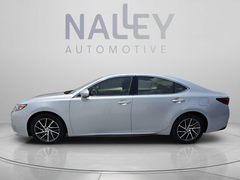 Used 2016 Lexus ES 350 w/ Luxury Package w/Wood Trim FWD image 2