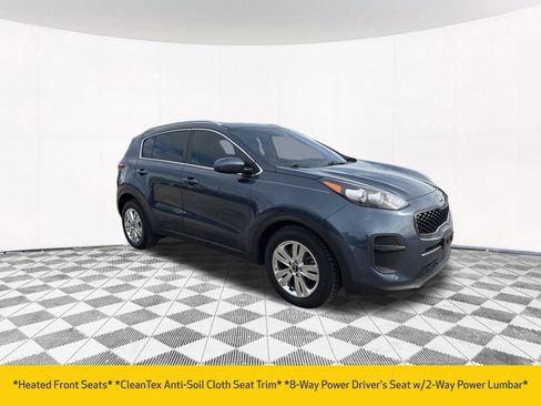Used 2017 Kia Sportage LX w/ LX Popular Package image 5