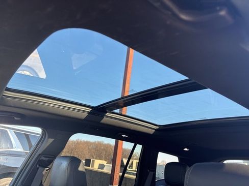 Certified 2023 Cadillac XT6 Premium Luxury image 8