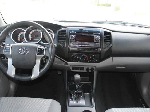 Used 2012 Toyota Tacoma 2WD Double Cab w/ Convenience Pkg image 16