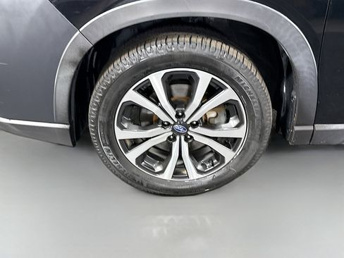 Used 2020 Subaru Forester Limited w/ Popular Package #3 AWD/4WD image 30