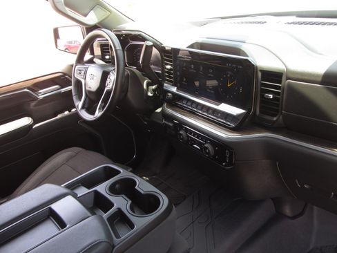 Used 2026 Chevrolet Silverado 1500 RST w/ RST Select Package AWD/4WD image 10