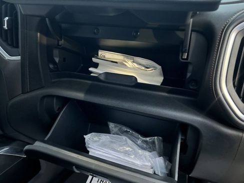 Used 2019 GMC Sierra 1500 AT4 w/ AT4 Premium Package image 29