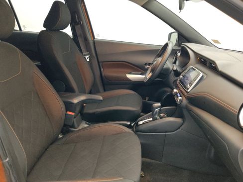 Used 2020 Nissan Kicks SR FWD image 21