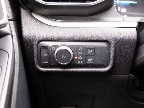 Used 2020 Ford Explorer XLT w/ Equipment Group 202A image 12