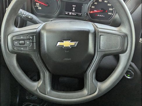 Used 2025 Chevrolet Silverado 1500 Custom image 27