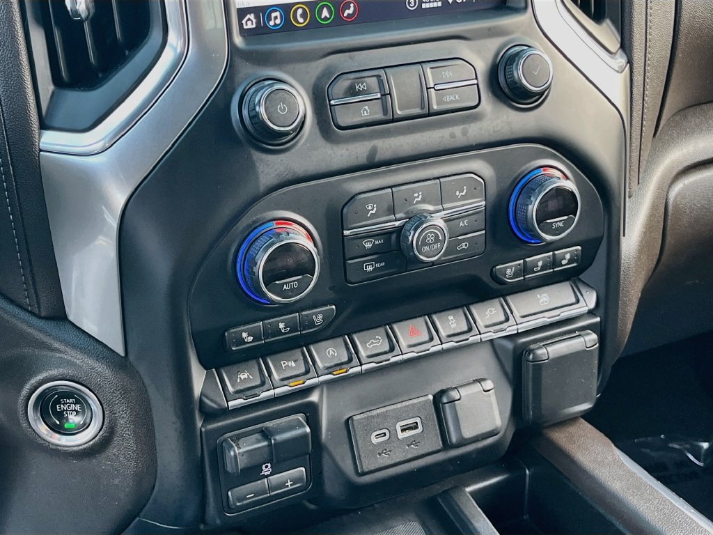 Used 2020 Chevrolet Silverado 1500 LTZ w/ LTZ Premium Package RWD image 16