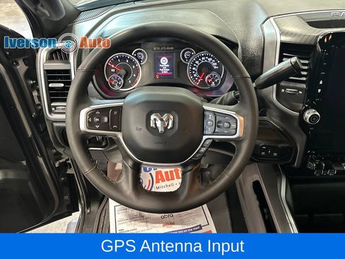 Used 2025 RAM 2500 Big Horn AWD/4WD image 18